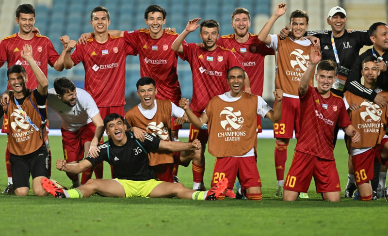 عن فريق ناساف كارشي الأوزبيكي، منافس الشباب بدوري أبطال آسيا عن فريق ناساف كارشي الأوزبيكي، منافس الشباب بدوري أبطال آسيا