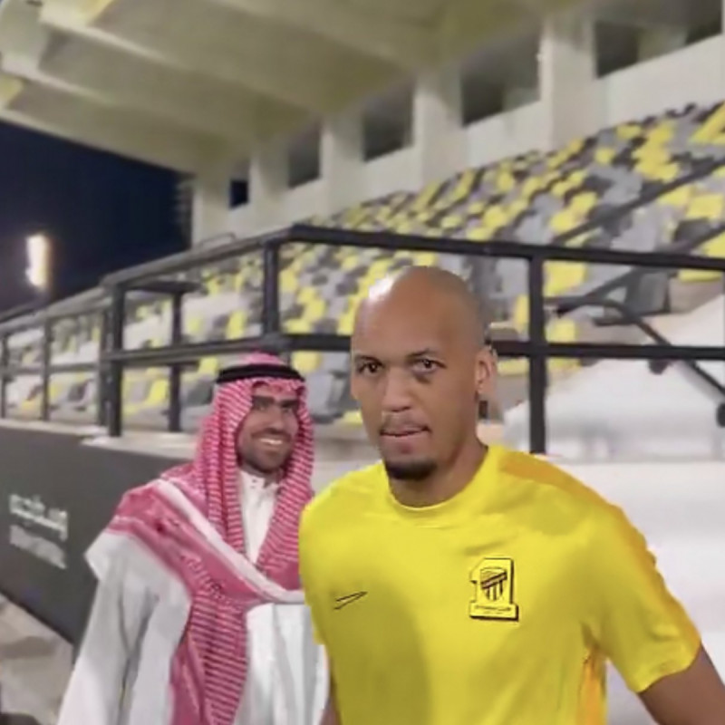 فابينيو في تدريبات الاتحاد فابينيو في تدريبات الاتحاد