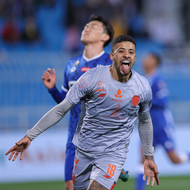 قالوا عن تأجيل مباراة الفيحاء والهلال قالوا عن تأجيل مباراة الفيحاء والهلال