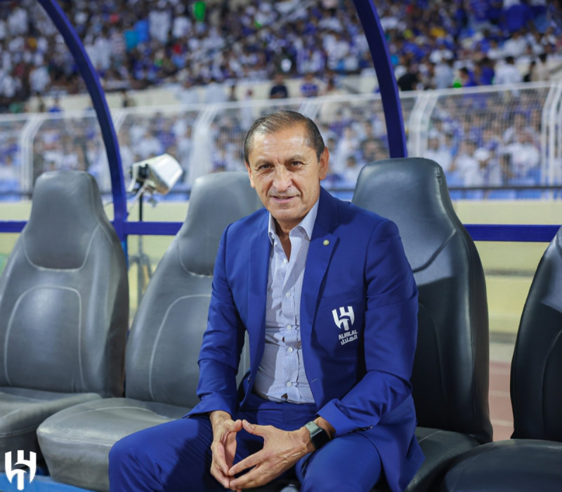 مدرب الهلال رامون دياز مدرب الهلال رامون دياز