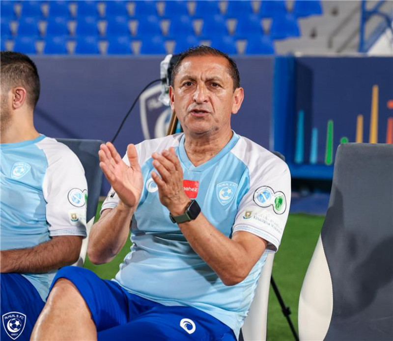 مدرب نادي الهلال رامون دياز