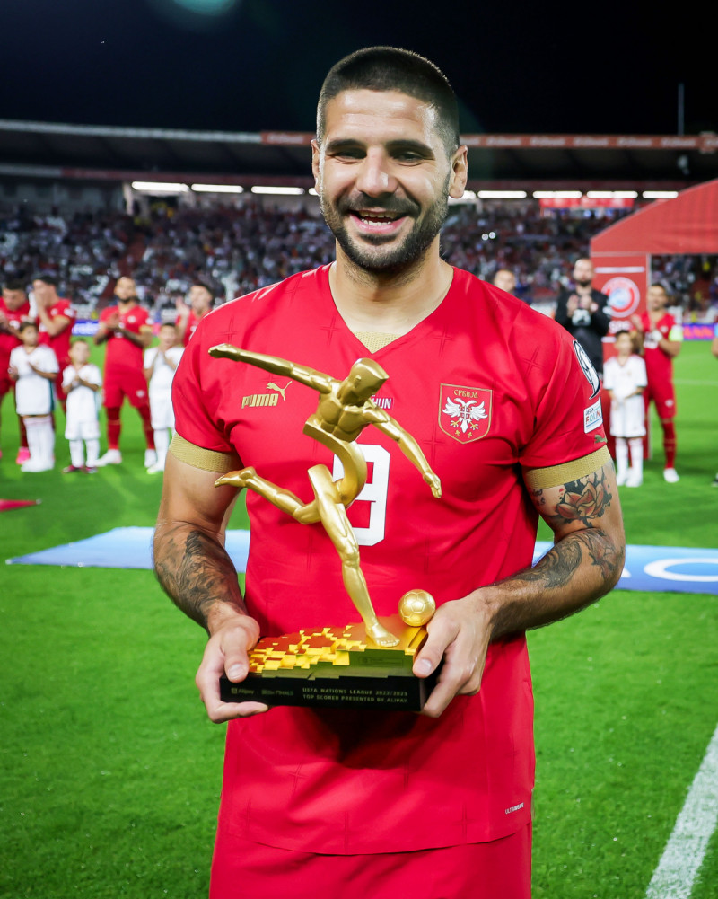 ميتروفيتش ميتروفيتش