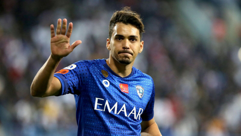 نجم الهلال التاريخي كارلوس إدواردو