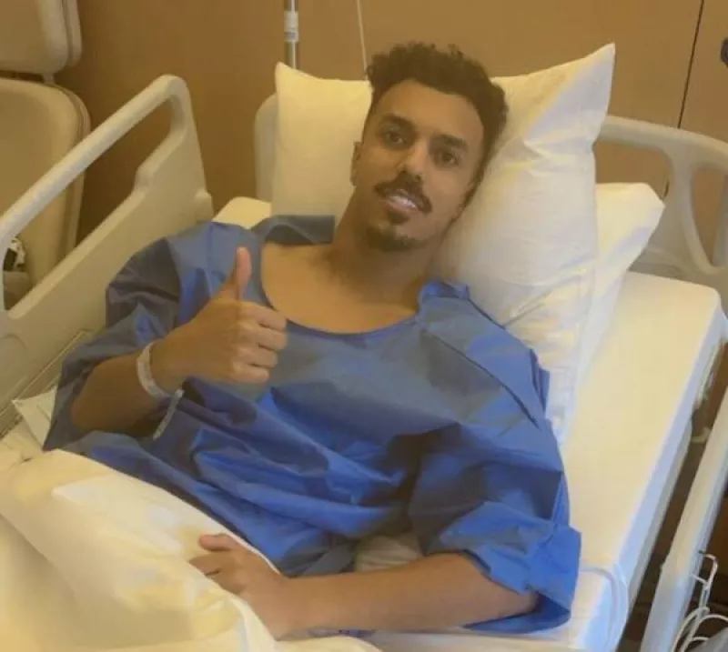 عاجل| نجم الاتحاد يخضع لجراحة ناجحة من الرباط الصليبي