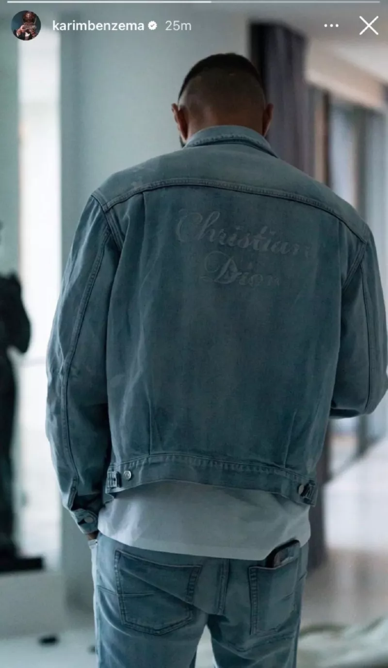 أول رد فعل لكريم بنزيما على قميص مبابي