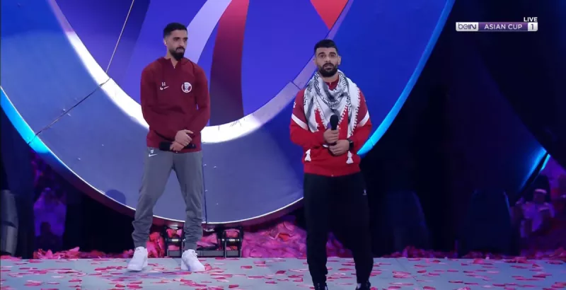 الهيدوس وبهدفه اليوم أمام نظيره اللبناني، رفع المعز علي رصيده من الأهداف في كأس آسيا إلى 10 أهداف، ليكون قريب من كسر رقم علي دائي كأثر اللاعبين تسجيلًا في بطولة كأس آسيا، برصيد 14 هدف.