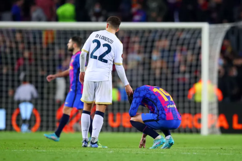 نابولي يهدي برشلونة التأهل لربع نهائي دوري أبطال أوروبا..كشف السر