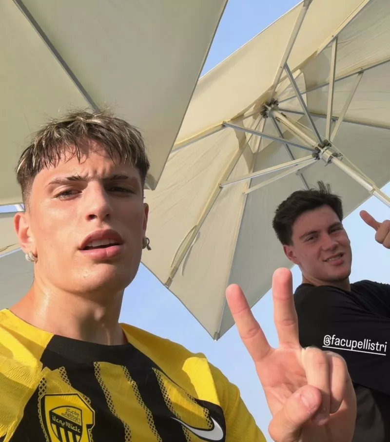 جارناتشو بقميص الاتحاد تقلب منصة "إكس"