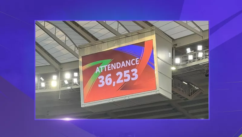 جماهير أستراليا تحضر بكثافة