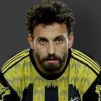 مصطفي جمال
